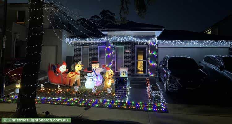 Christmas Light display at 6 Garrison Road, Jordan Springs
