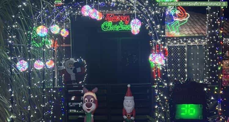 Christmas Light display at 8 Bellevue Place, Springfield Lakes