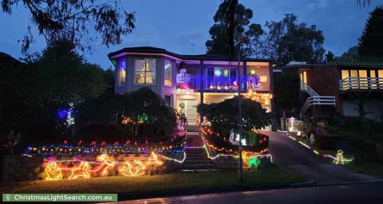 Christmas Light display at 2 Debbie Place, Ringwood North