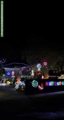 Christmas Light display at 42 Hodder Street, Brighton East