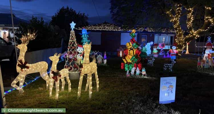 Christmas Light display at 6 Robe Place, Armadale