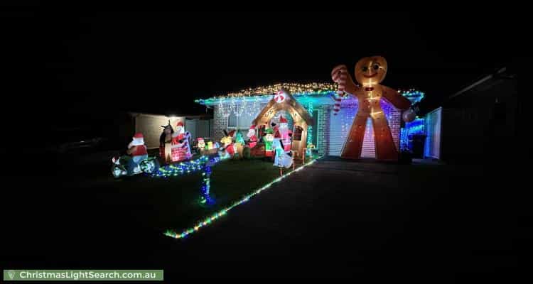 Christmas Light display at 73 Hindmarsh Street, Cranebrook