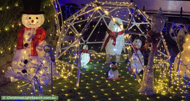 Christmas Light display at 2 Cook Place, Lesmurdie