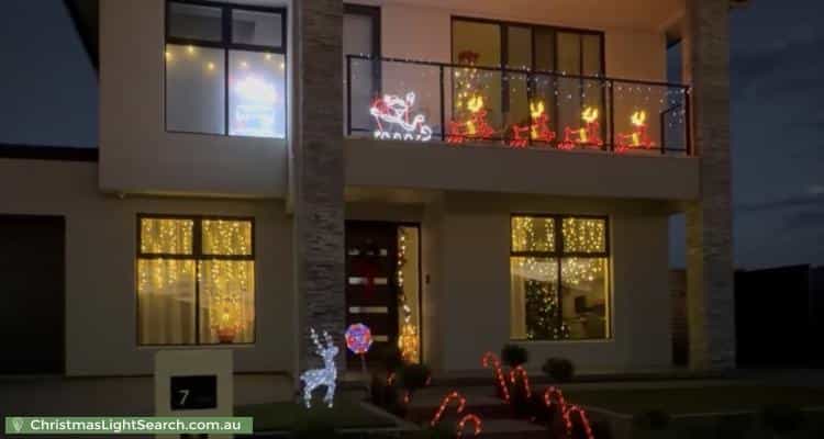 Christmas Light display at 7 Bright Avenue, Moana