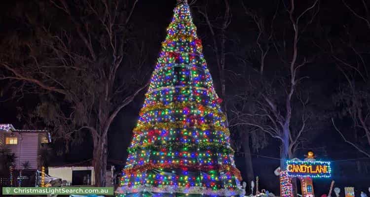 Christmas Light display at 28 Equestrian Drive, New Beith