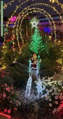 Christmas Light display at 4 Veronica Place, Narellan Vale
