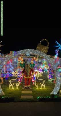 Christmas Light display at 50 Tiparra Avenue, Park Holme