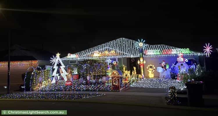 Christmas Light display at 9 Aleaha Brace, Aveley