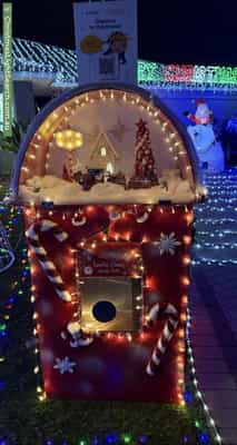 Christmas Light display at 9 Aleaha Brace, Aveley
