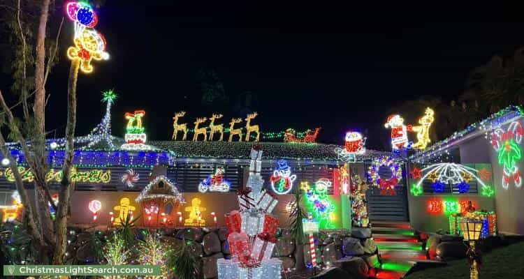 Christmas Light display at 10 Longreef Court, Albany Creek