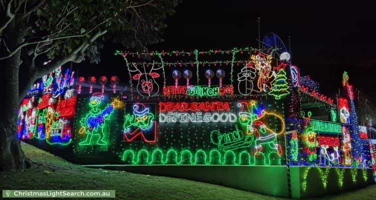 Christmas Light display at 27 Minimine Street, Stafford
