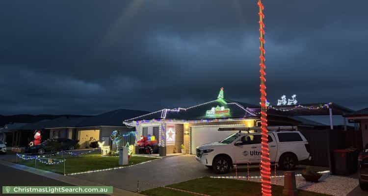 Christmas Light display at 15 Vintner Avenue, Bellbird