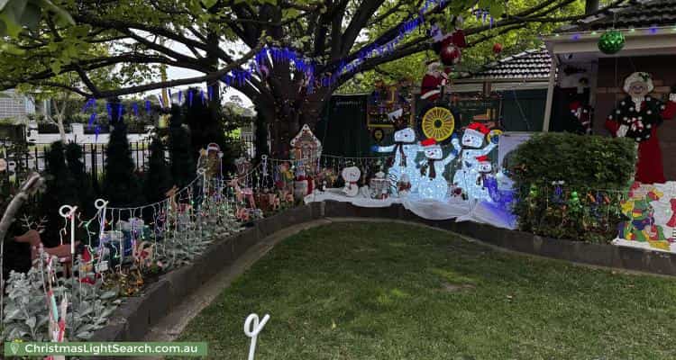 Christmas Light display at 52 Cappella Court, Glen Waverley