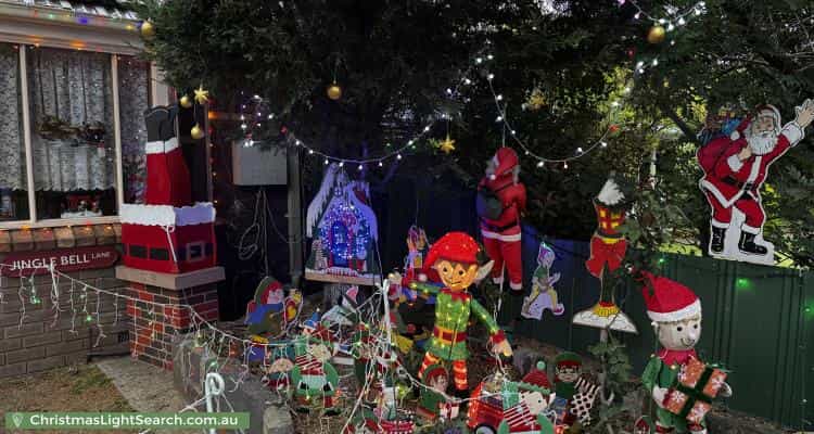 Christmas Light display at 52 Cappella Court, Glen Waverley