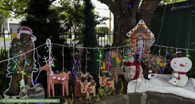 Christmas Light display at 52 Cappella Court, Glen Waverley