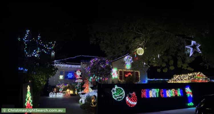 Christmas Light display at 42 Hodder Street, Brighton East