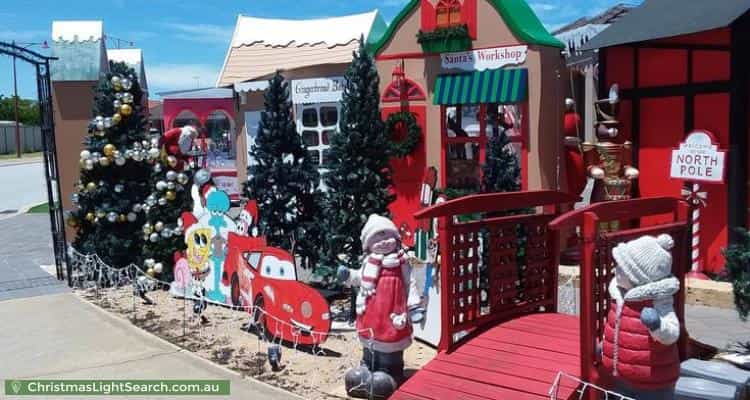 Christmas Light display at 5 Cimarron Edge, Meadow Springs