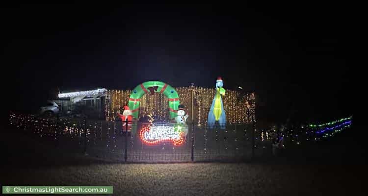 Christmas Light display at 8 Tulloch Street, Ooralea
