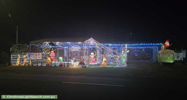 Christmas Light display at 33 Irvine Street, Kairi