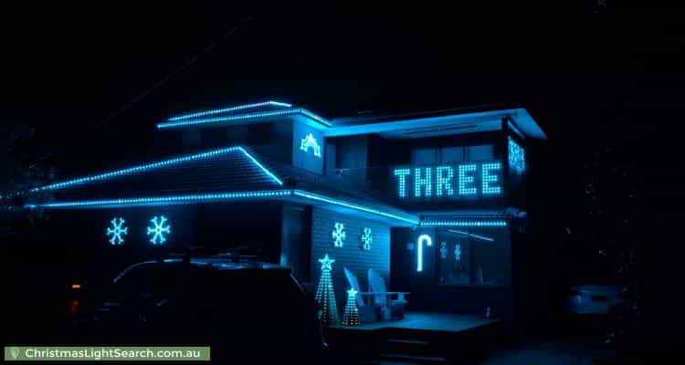 Christmas Light display at 33 Baxter Avenue, Chelsea
