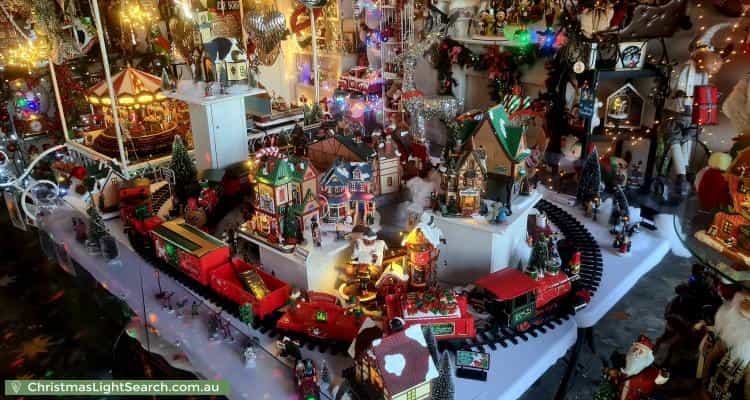 Christmas Light display at 23 Grandview Rise, Korumburra