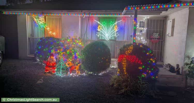 Christmas Light display at 4 Brookes Court, Mooroolbark