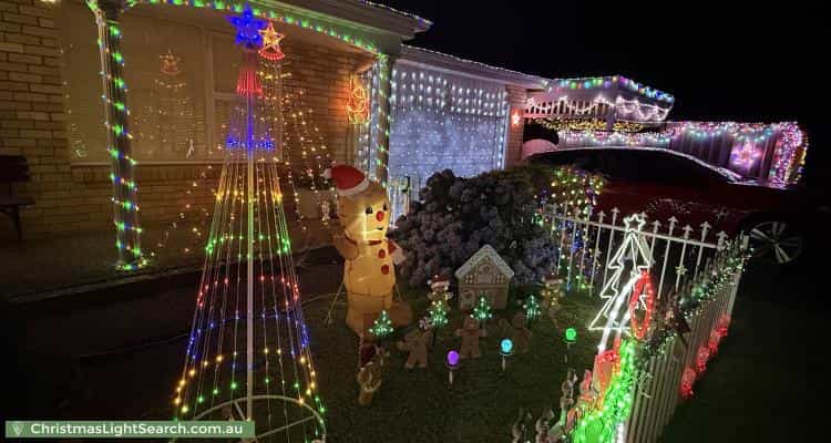 Christmas Light display at 1 Biralee Crescent, Beacon Hill