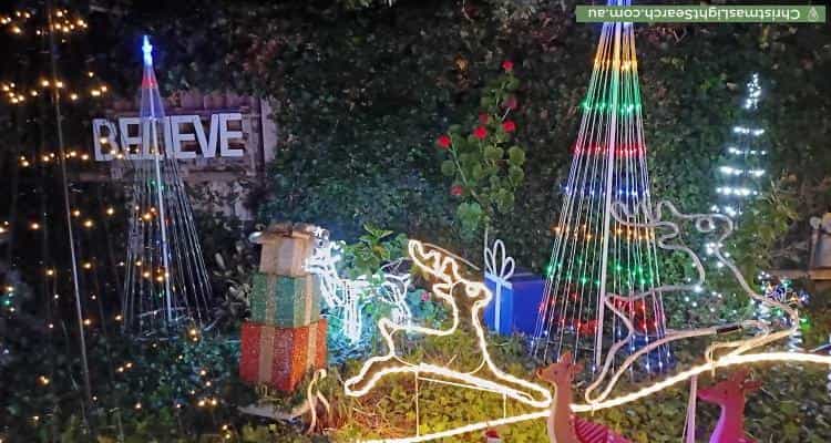 Christmas Light display at 26 Punt Road, Barwon Heads
