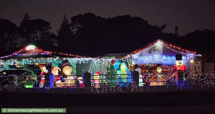 Christmas Light display at 105 Seabrooke Avenue, Rockingham