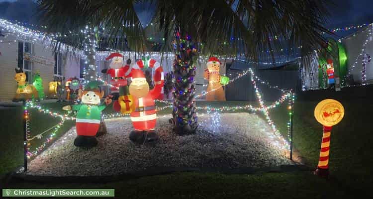 Christmas Light display at 5 Longcove Place, Parkwood