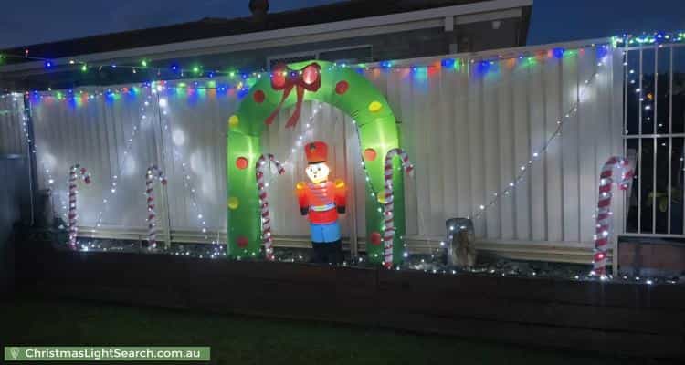 Christmas Light display at 5 Longcove Place, Parkwood