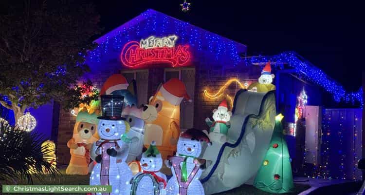 Christmas Light display at 8 Gerlach Grove, Evanston Park