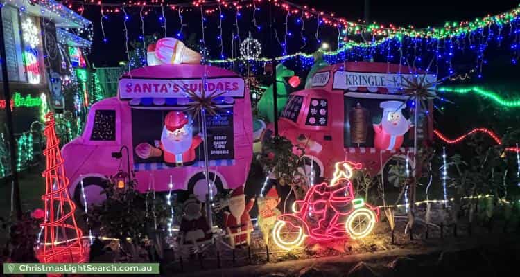 Christmas Light display at 49 Wrench Street, Cambridge Park