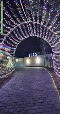 Christmas Light display at 5 Raheen Court, Vermont South