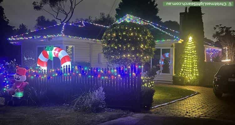 Christmas Light display at 13 Howship Court, Ringwood East