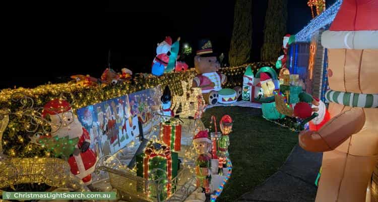 Christmas Light display at 17 Nyarrin Place, Cranbourne West