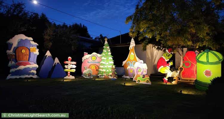 Christmas Light display at 146 Dalgetty Road, Beaumaris