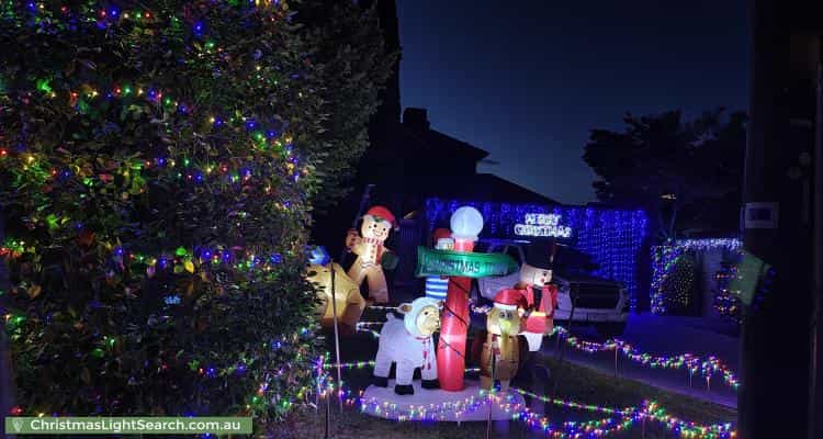 Christmas Light display at  Greenglades Court, Wandin North