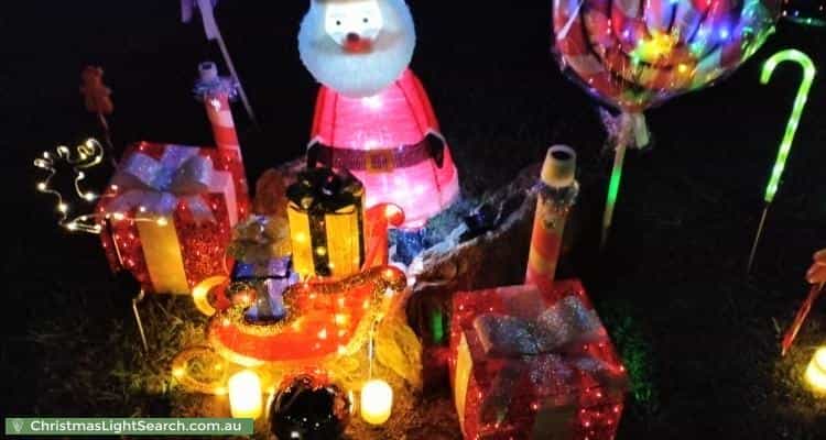 Christmas Light display at 1 Dumaurier Street, Chermside