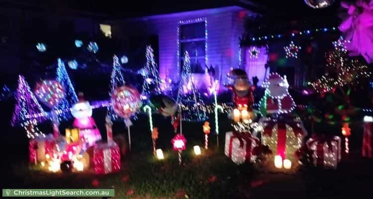 Christmas Light display at 1 Dumaurier Street, Chermside