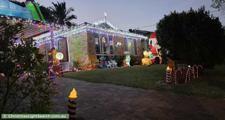 Christmas Light display at 45 Scenic Circle, Budgewoi