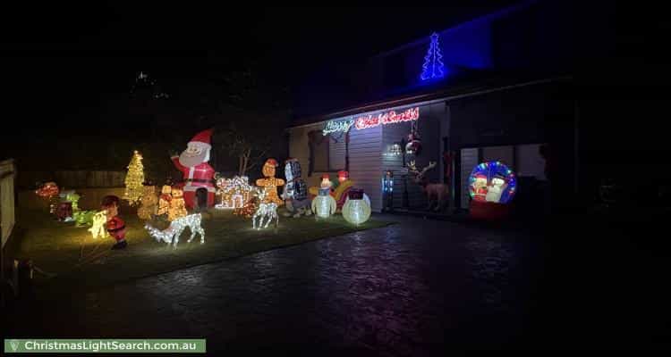 Christmas Light display at 20 Dingle Street, Riverstone