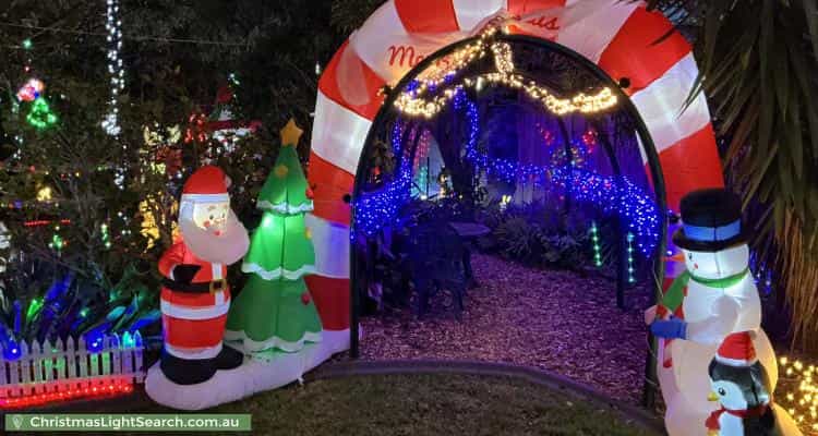 Christmas Light display at 18 Heath Close, Ocean Grove
