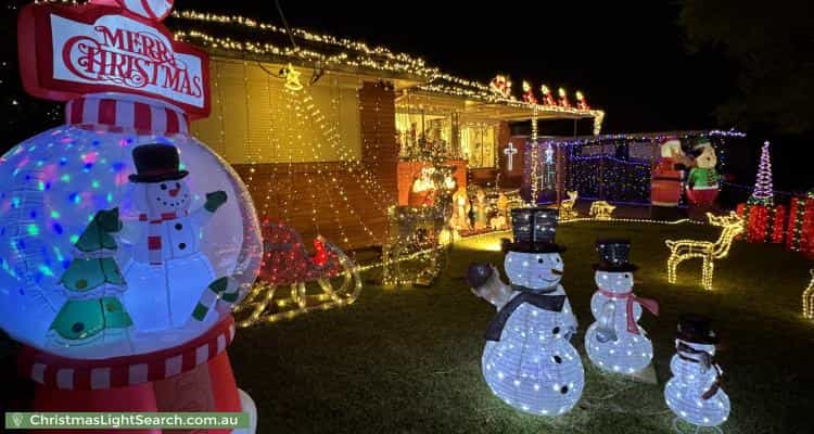 Christmas Light display at 27 Fiona Street, Woodpark