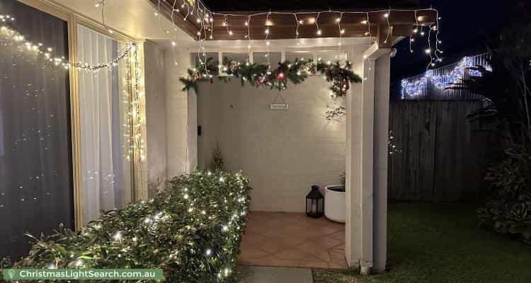 Christmas Light display at 6 Scarlet Oak Place, Calamvale