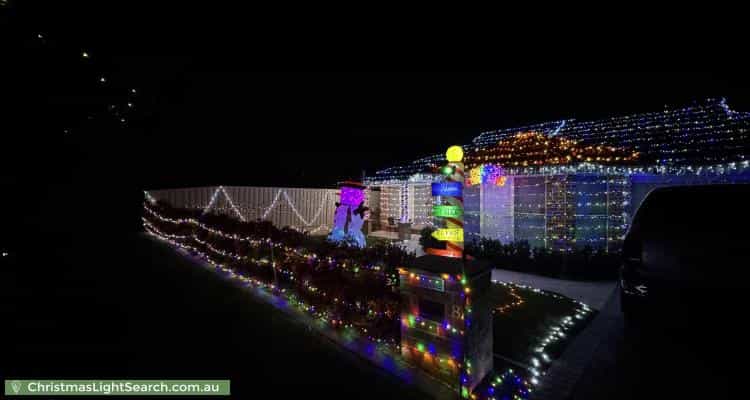 Christmas Light display at 8 Hickory Place, Hamlyn Terrace