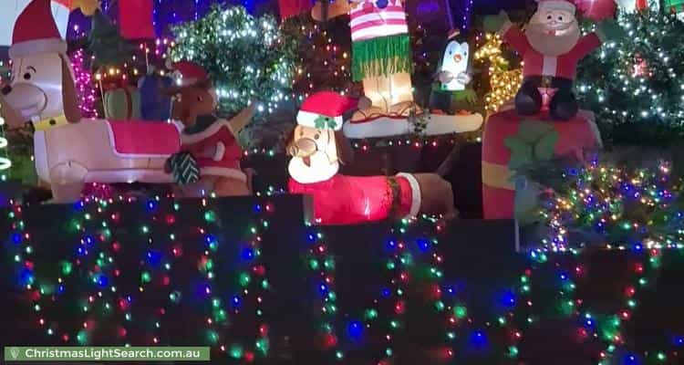 Christmas Light display at  Nevern Court, Diamond Creek