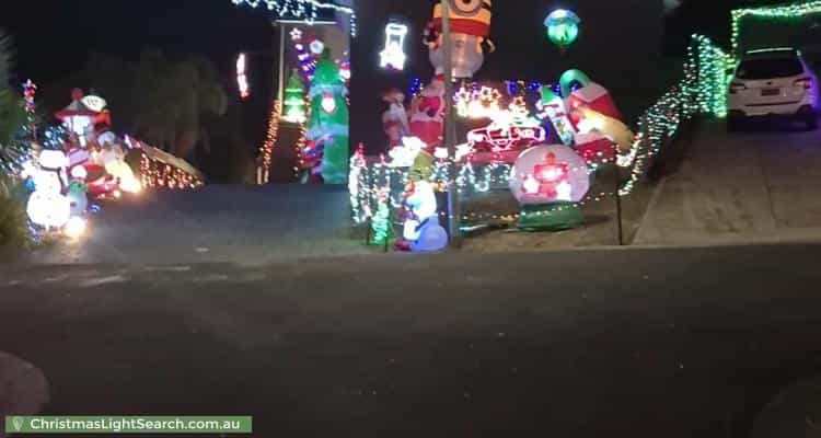 Christmas Light display at  Nevern Court, Diamond Creek