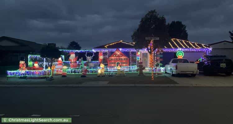 Christmas Light display at  Polwarth Circuit, Dunlop