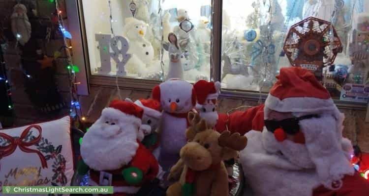 Christmas Light display at 6 Perren Place, East Cannington